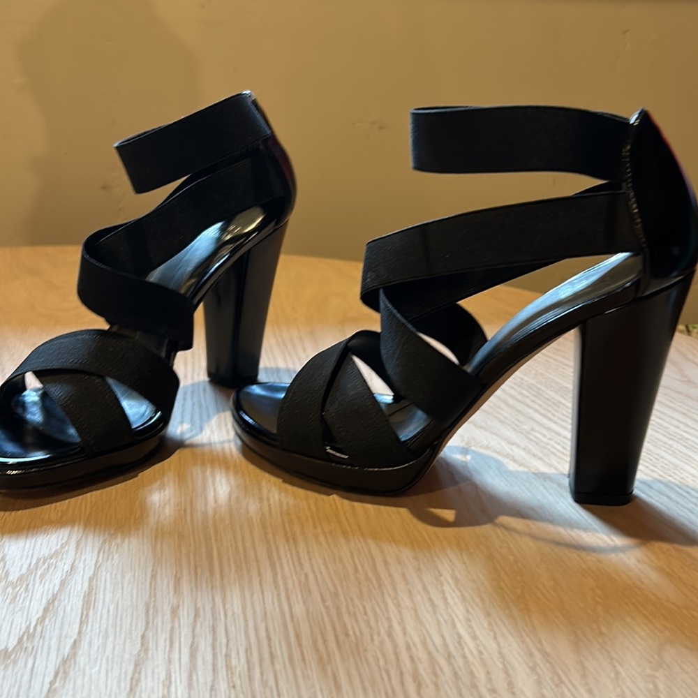 Stuart Weitzman Black Platform Pump - image 4